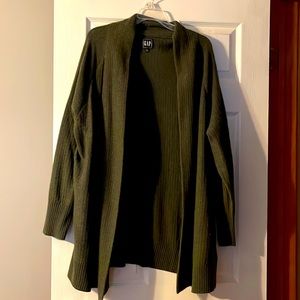 Xl long green gap sweater
